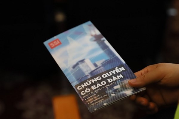 Sôi động thị trường chứng quyền có bảo đảm sau dịch COVID-19