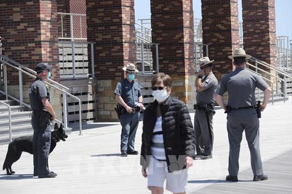 Thành phố New York của Mỹ mở lại các hoạt động vào ngày 8/6