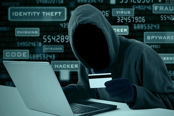 Bắt nhóm đối tượng hack tài khoản Facebook chiếm đoạt hơn 10 tỷ đồng