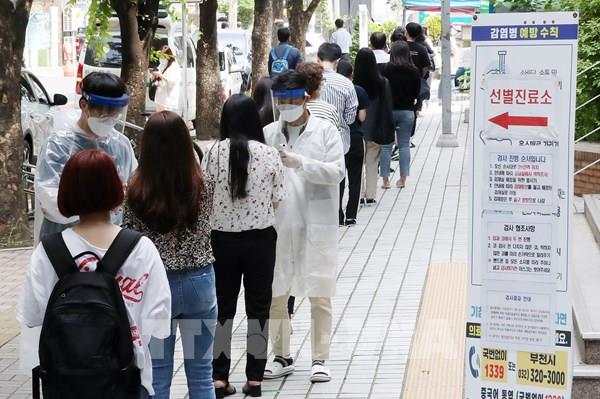 Hàn Quốc trong giai đoạn bước ngoặt quan trọng chống COVID-19