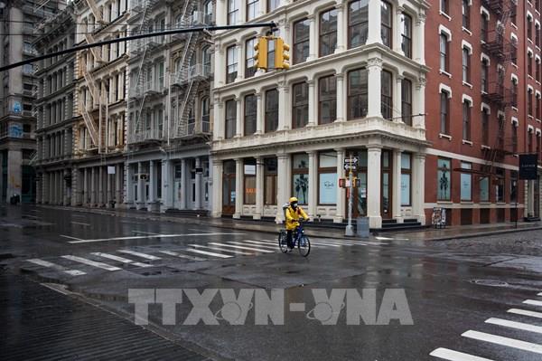 Mỹ dự báo mức sụt giảm quy mô kinh tế do COVID-19