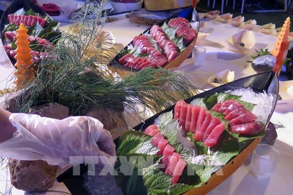 Phú Yên trình diễn các món ngon từ cá ngừ đại dương