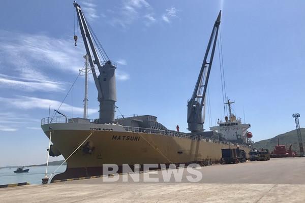 Sắp khai trương tuyến dịch vụ vận tải trực tiếp từ cảng Quy Nhơn đi Đông Bắc Á