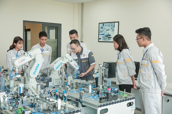 Lao động Việt Nam có cơ hội học nghề theo “chuẩn” thế giới