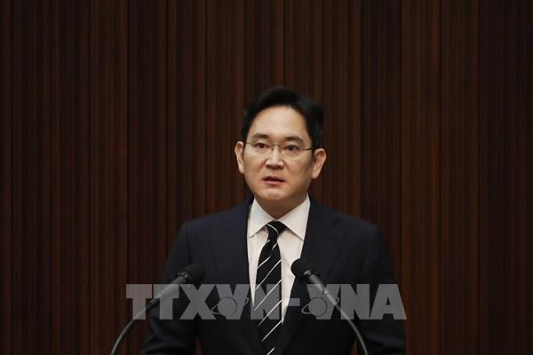 Cơ quan công tố Hàn Quốc đề nghị bắt giữ người thừa kế tập đoàn Samsung