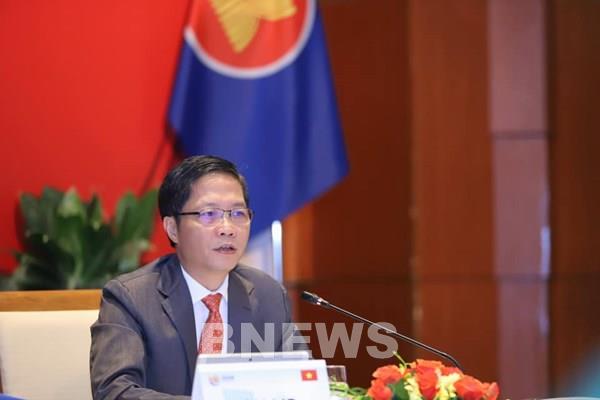 Các Bộ trưởng kinh tế ASEAN họp trực tuyến ứng phó dịch COVID-19