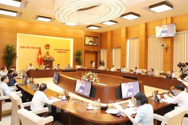 Nghị quyết của Ủy ban Thường vụ Quốc hội về công tác nhân sự