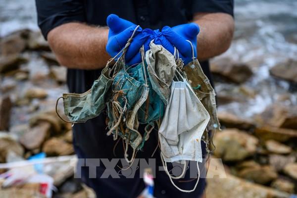Rác thải nhựa từ thiết bị bảo hộ cá nhân - nguy cơ một “đợt dịch” mới