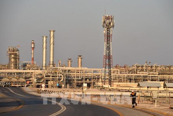 Saudi Arabia và các nước vùng Vịnh không gia hạn cắt giảm sản lượng dầu mỏ tới tháng 7