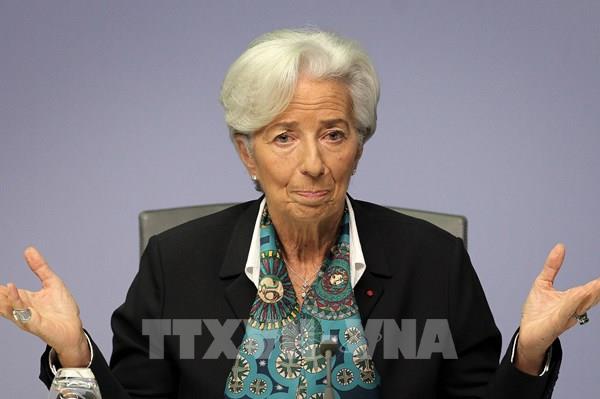 Chủ tịch ECB bảo vệ các biện pháp ứng phó với khủng hoảng do dịch COVID-19