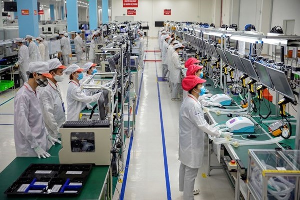 Hoa Kỳ trao tặng Việt Nam 100 máy thở mới