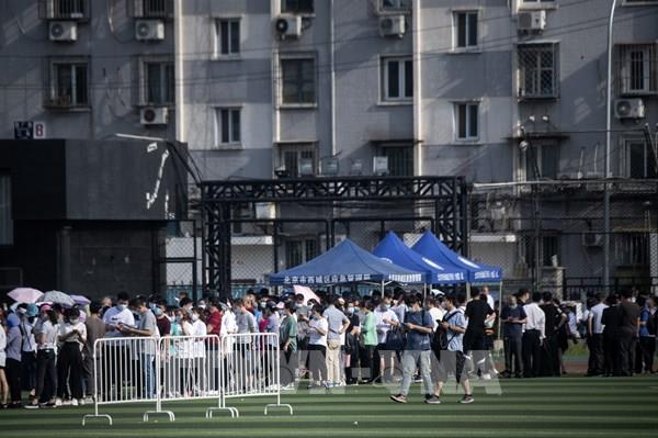 Bắc Kinh hủy hơn 1.200 chuyến bay do lo ngại dịch bệnh COVID-19