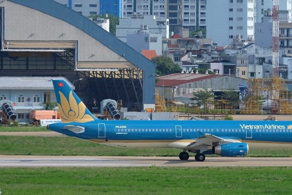 Vietnam Airlines thông tin về một nữ hành khách tử vong do ngã thang máy bay