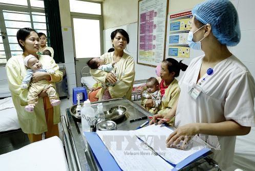 Bệnh viện Nhi Trung ương triển khai thanh toán không dùng tiền mặt