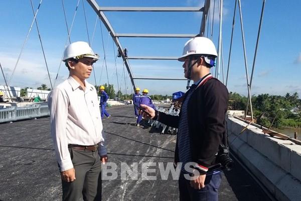 Khi phóng viên “kinh tế” đồng hành và sẻ chia