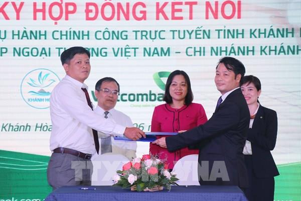 Khánh Hòa ký kết thanh toán trực tuyến dịch vụ công với 6 đối tác