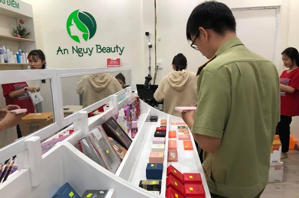 Phát hiện nhiều mỹ phẩm không có nguồn gốc hợp pháp