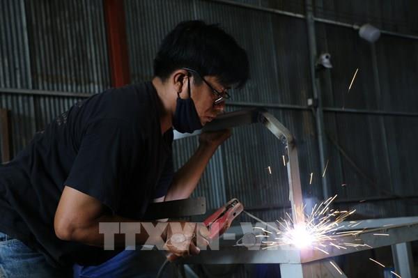 “Kỹ sư” vùng biên sáng chế nhiều máy nông nghiệp hữu ích