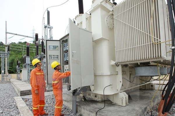Tạm đình chỉ công tác Giám đốc Điện lực Quỳ Châu (Nghệ An)