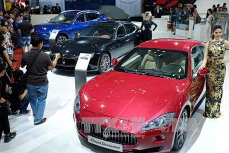 Sản lượng ô tô Anh rơi xuống mức thấp nhất kể từ năm 1946