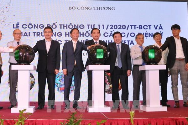 Nỗ lực để nền kinh tế không bị đứt gẫy- Bài 3: Chủ động đón cơ hội mới