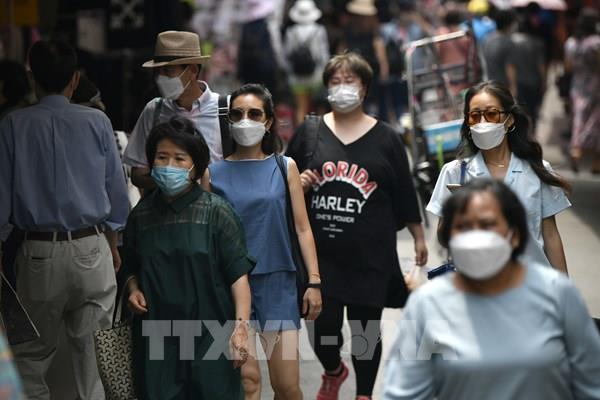 Khẩu trang chống nước siêu mỏng hút khách Hàn Quốc
