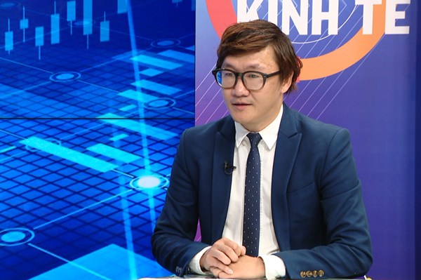 Mở cửa trở lại nền kinh tế: Giải pháp nào vừa an toàn, vừa hiệu quả?