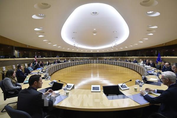 Anh kêu gọi EU cần “thực tế hơn" trong đàm phán thương mại hậu Brexit