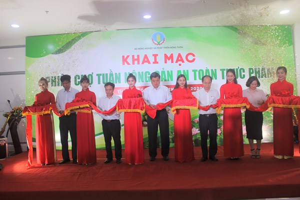 Khai mạc Phiên chợ tuần nông sản an toàn thực phẩm 2020