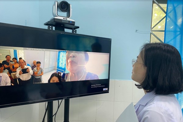 Khám bệnh từ xa – giải pháp hữu hiệu chăm sóc sức khỏe cộng đồng từ cơ sở  ​