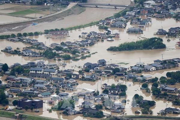 Số người thiệt mạng do mưa lũ tại Nhật Bản tăng cao