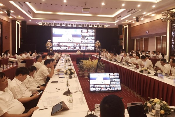 Ngành điện đảm bảo các cam kết với địa phương và khách hàng