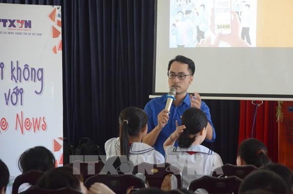 Chương trình “Nói không với Fake News” đến với học sinh Đà Nẵng