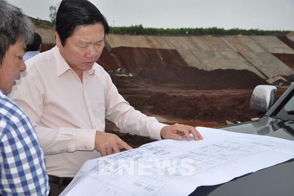 Vướng mặt bằng, đường dây 500 kV mạch 3 phải lùi thời gian đóng điện
