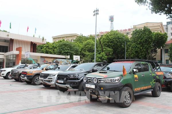 Lần đầu tiên có Câu lạc bộ xe bán tải địa hình Việt Nam