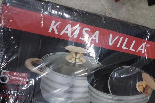 Phát hiện 200 bộ nồi inox trị giá hơn 100 triệu đồng vi phạm về nhãn mác