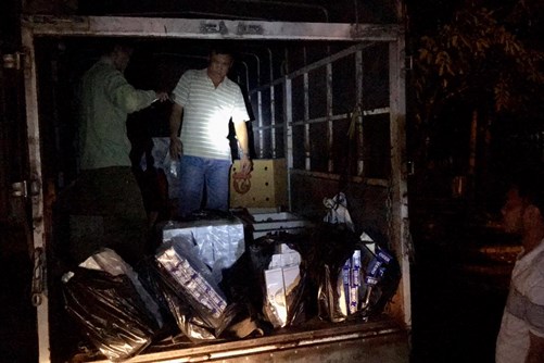 Bắt giữ gần 1.500 bao thuốc lá điếu nhập lậu