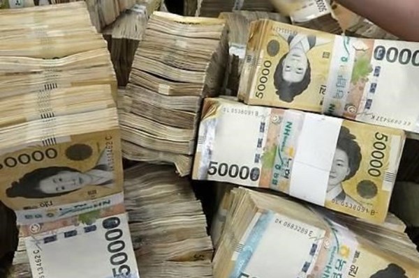 Hàn Quốc: Mức lương tối thiểu năm 2021 tăng 1,5%