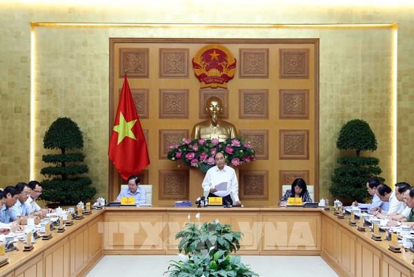 Thủ tướng Nguyễn Xuân Phúc: Chống bệnh thành tích trong thi đua, khen thưởng