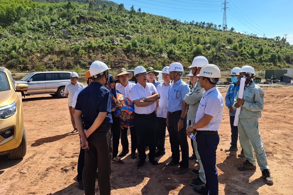 Tháo gỡ về mặt bằng đường dây 500 kV đấu nối Nhà máy nhiệt điện Nghi Sơn 2