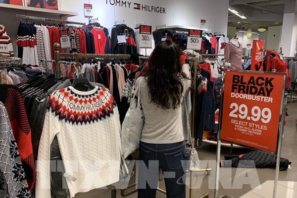 Mỹ: Doanh số bán lẻ tăng 7,5% trong tháng 6/2020