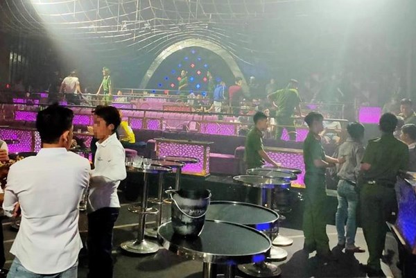 Đồng Nai: Phát hiện gần 100 đối tượng dương tính với ma túy trong quán bar, karaoke