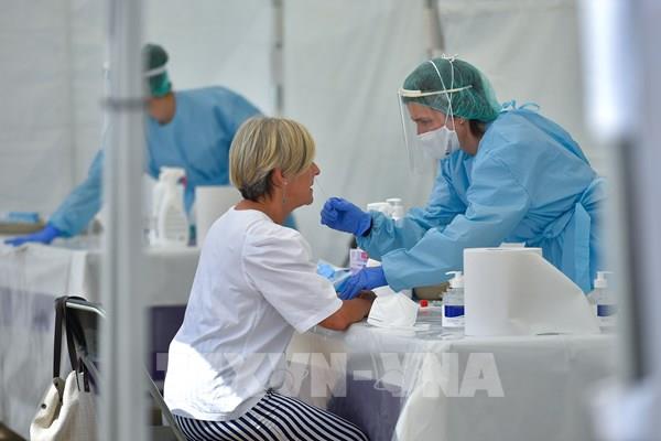 Nhiều nước châu Âu ghi nhận số ca COVID-19 trong ngày cao nhất