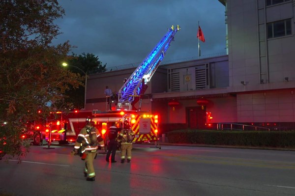 Hỏa hoạn tại Tổng Lãnh sự quán Trung Quốc ở Houston (Mỹ) 