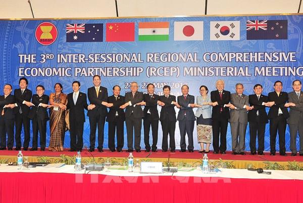 Bộ trưởng Ngoại giao Lào đề cao đóng góp và vai trò của Việt Nam tại ASEAN