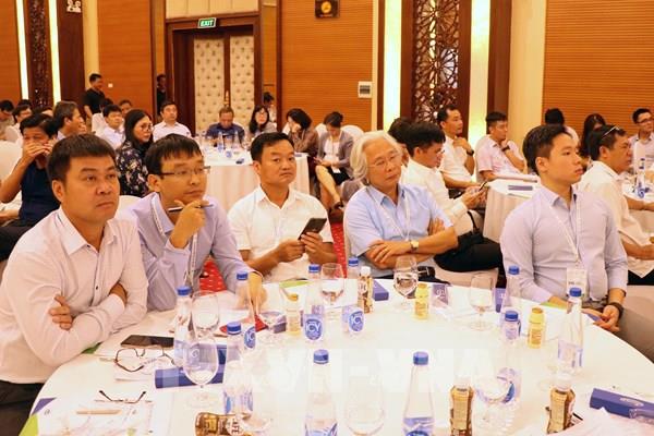 Chuyển đổi số và các mô hình kinh tế mới cho báo chí: "Nóng" vấn đề thu phí từ độc giả