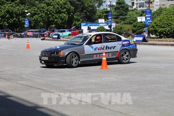 Khai mạc giải Ô tô thể thao Gymkhana Năm du lịch quốc gia 2020 - Hoa Lư, Ninh Bình