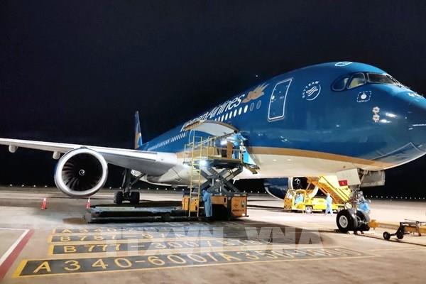 Đưa gần 350 công dân Việt Nam từ Hoa Kỳ về nước