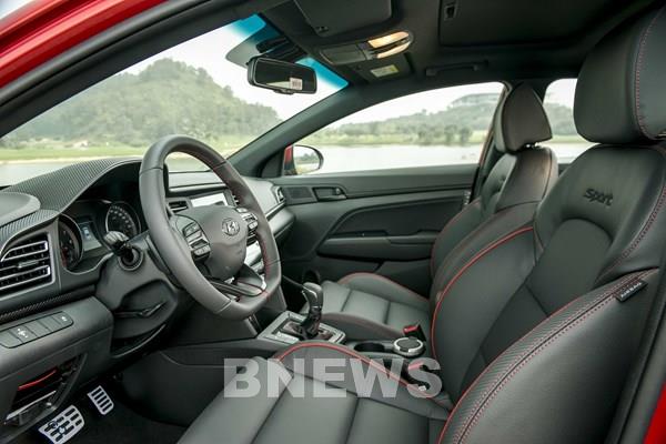 Hyundai ra mắt thương hiệu IONIQ cho dòng xe điện mới