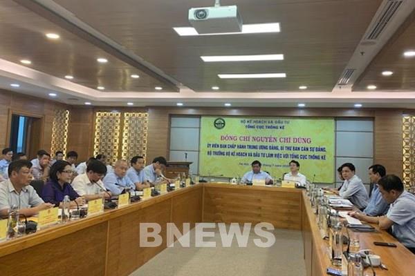 Tổng cục Thống kê cần bám sát diễn biến tình hình kinh tế xã hội của từng địa phương